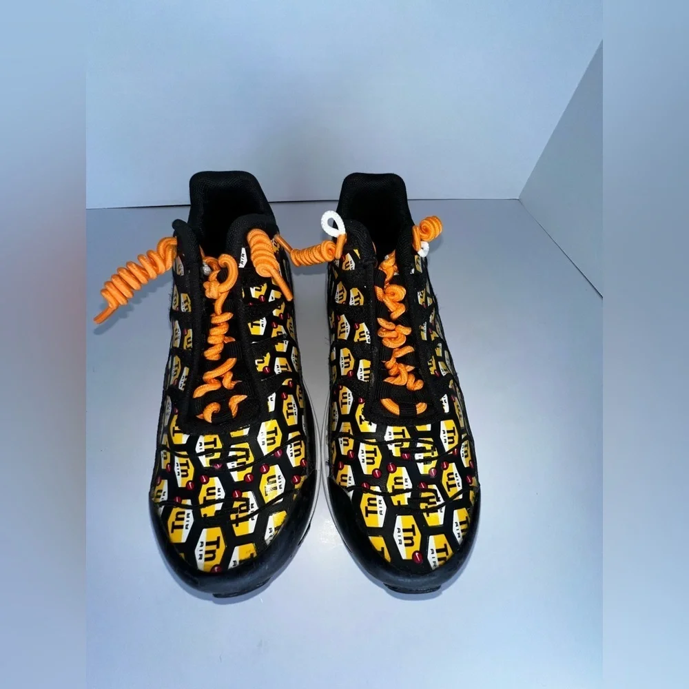 Nike Air Max Plus QS PS Child Size 13C Allover Logo Black Sneakers BQ1936-002 13